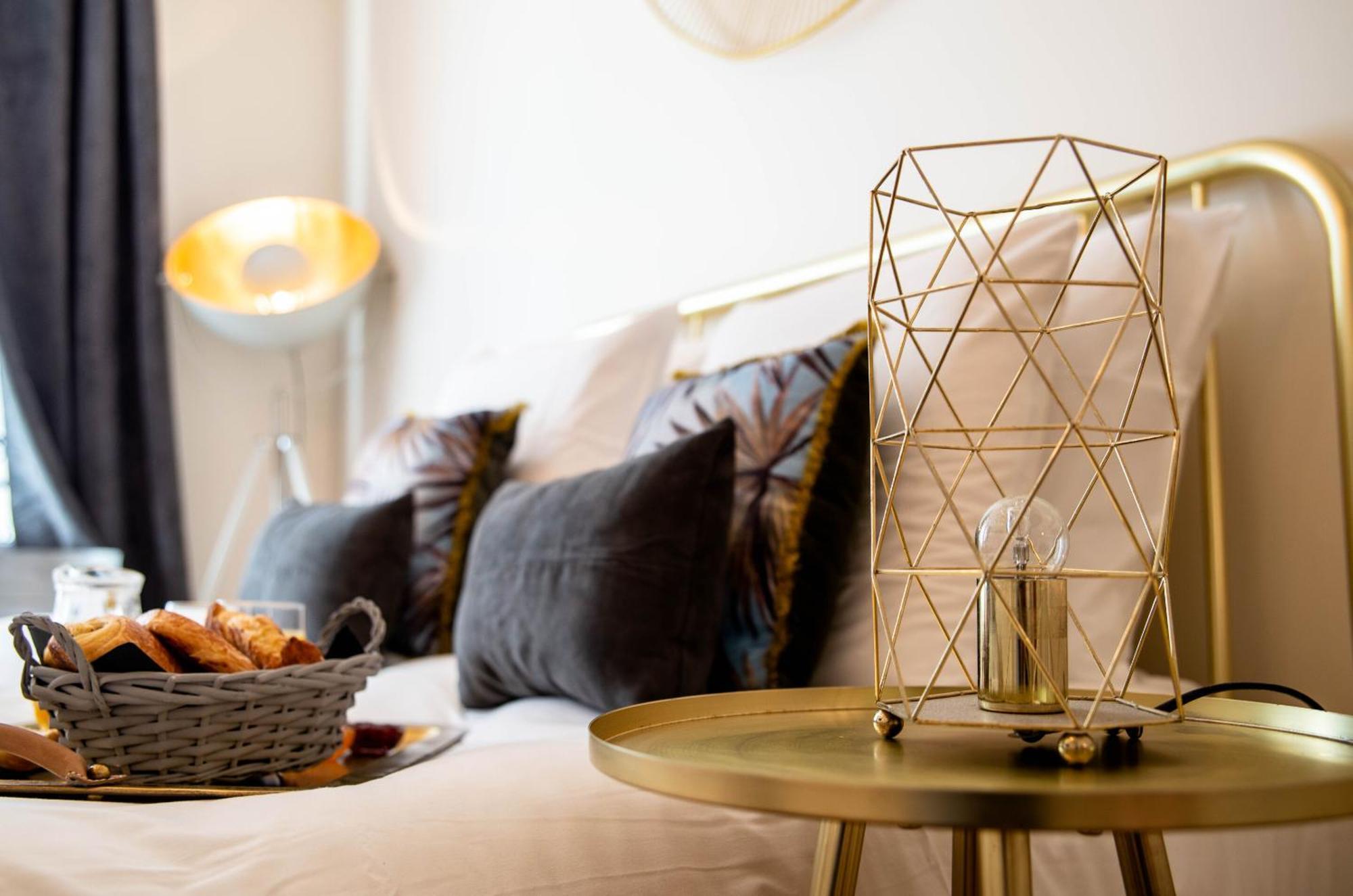 Apartament The Charming Rue Cler Paryż Zewnętrze zdjęcie